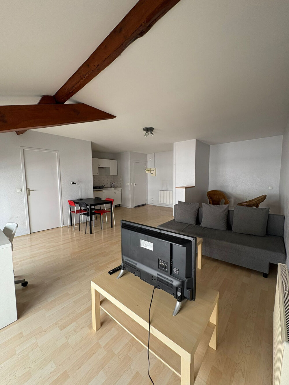 APPARTEMENT T1 - MEUBLÉ TOUT CONFORT / TARDY