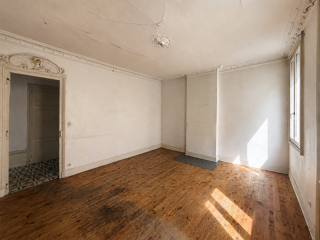 Immeuble à vendre 8 pièces 225 m²