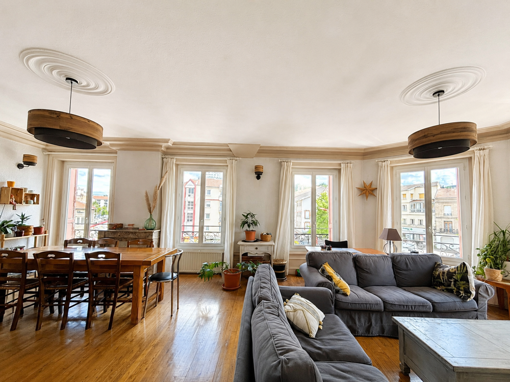 f5 172,91 m2 carrez, terrasse, garage - firminy centre-ville - ideal grande famille