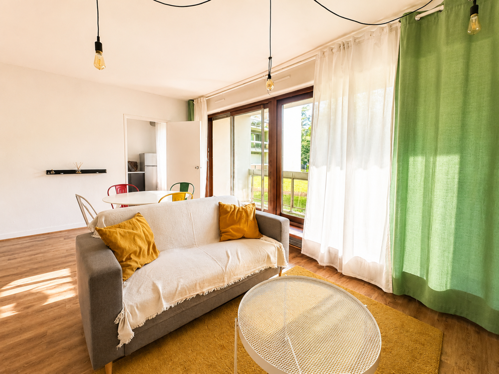GRAND T1 MEUBLÉ 44 m2 RDC SUR JARDIN INTÉRIEUR EMILE CLERMONT TENNIS CLUB - FAURIEL - SAINT-ÉTIENNE (421