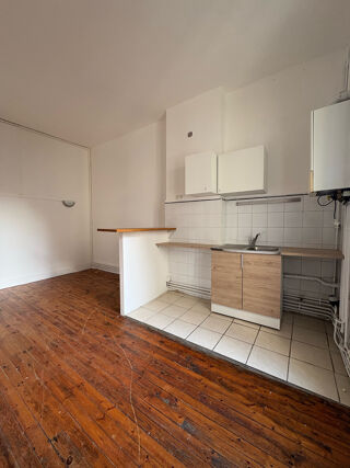  Appartement à louer 1 pièce 37 m²