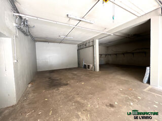  Parking / Garage � louer 12 m�