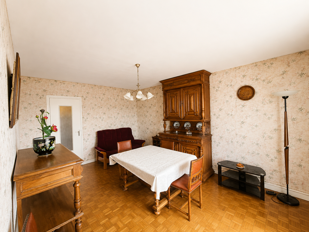 Appartement T4 74.77m2 trois chambres avec balcon et cave