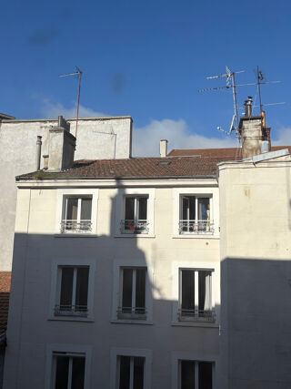  Immeuble � vendre 144 m�