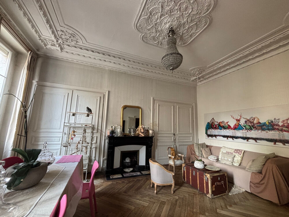 Vente Appartement SAINT ETIENNE CENTRE VILLE /TRIBUNAL - T5 DE 133,99M2 AVEC 3 CHAMBRES ET 2 SALLES DE BAIN St etienne