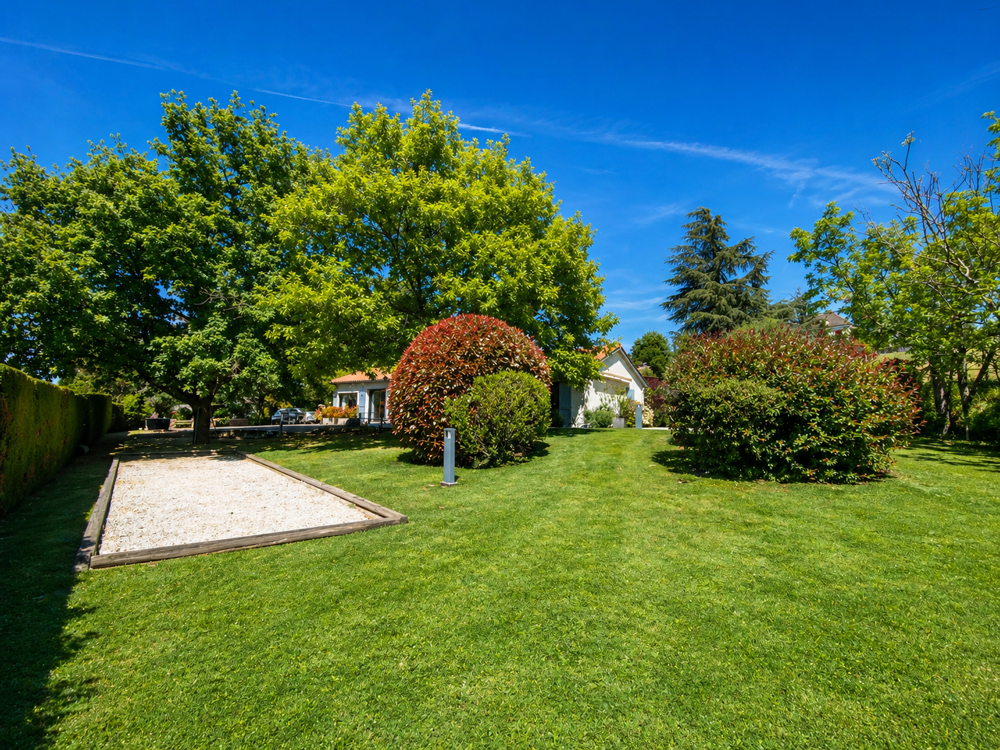 Vente Maison VILLA DE 184M2 AVEC PISCINE ET DEPENDANCE / SAINT-GALMIER St galmier