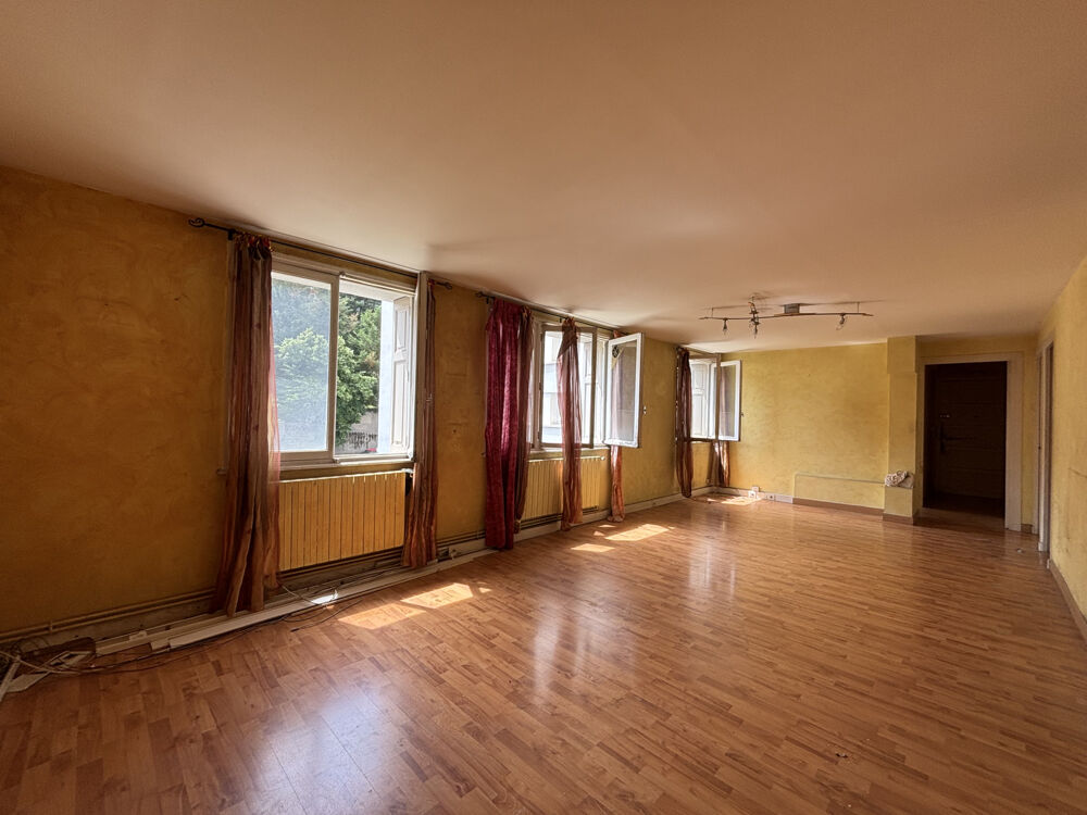 Vente Appartement APPARTEMENT T4 + GARAGE A RAFRAICHIR St etienne