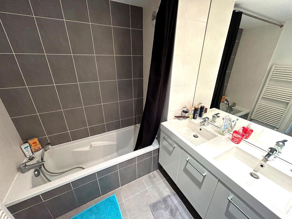 Vente Appartement MAGNIFIQUE APPARTEMENT T3 - 2 CHAMBRES - GARAGE St etienne