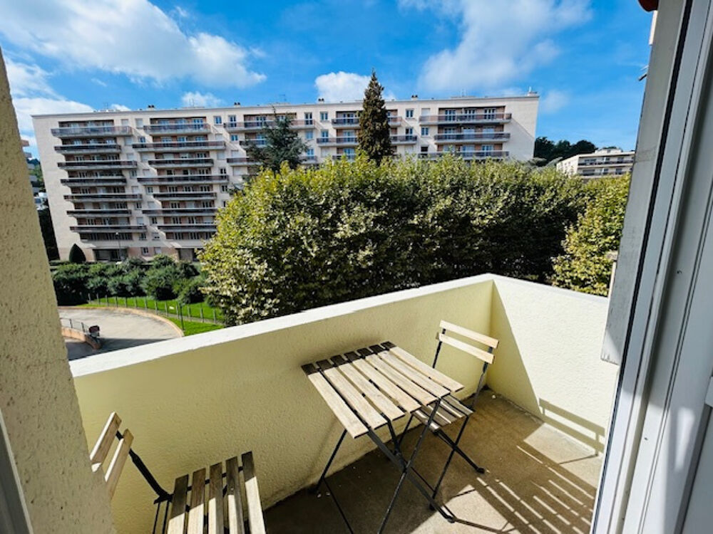 Location Appartement APPARTEMENT T4 ENTIÈREMENT MEUBLÉ ET RÉNOVÉ   TROISIÈME ÉTAGE   CAVE   FOCH   CITÉ DU DESIGN   RUE EDMOND CHAR St etienne