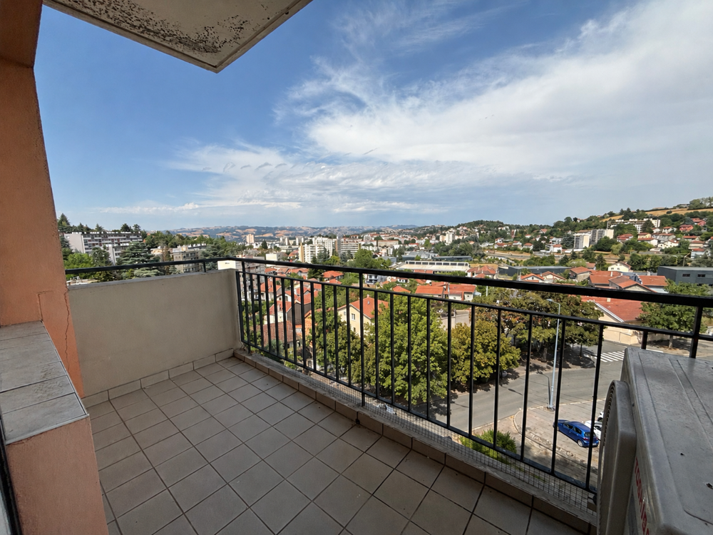SAINT ETIENNE SECTEUR HPL BOULEVARD DE LA PALLE - APPARTEMENT T4 DE 91,70m2 A RAFRAICHIR AVEC BALCON LOGGIA CA