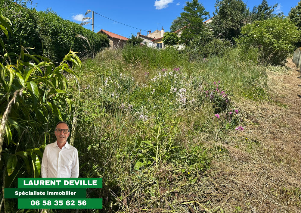 Vente Terrain Parcelle de 791 m2 pour la construction d'une maison individuelle Unieux