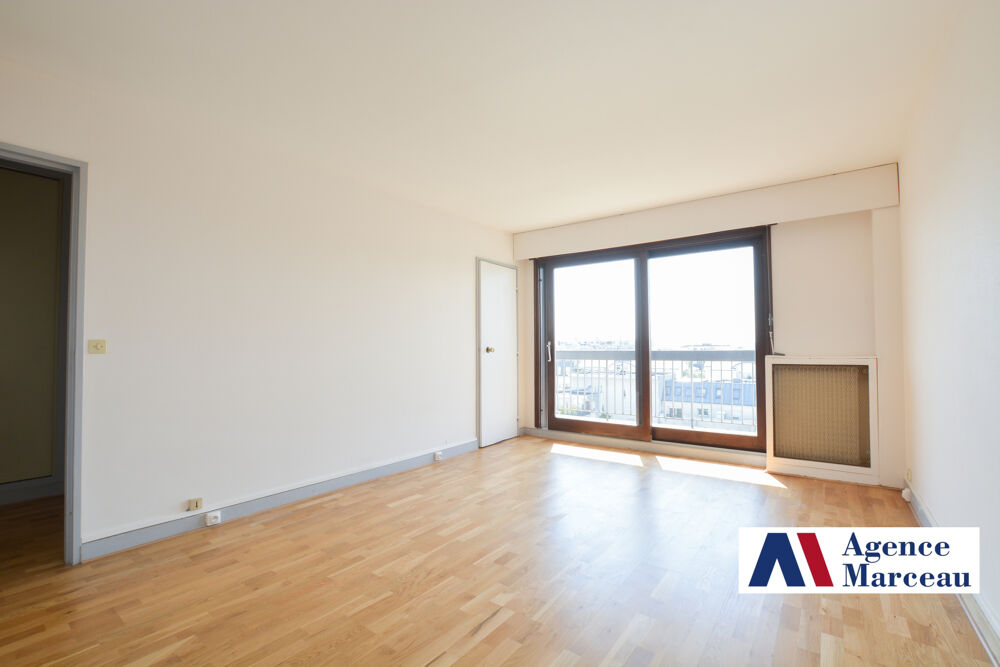 Vente Appartement F1 27m2 avec balcon, cave et boxe Courbevoie