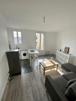  Appartement à louer 2 pièces 35 m²