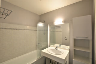  Appartement à louer 2 pièces 48 m²