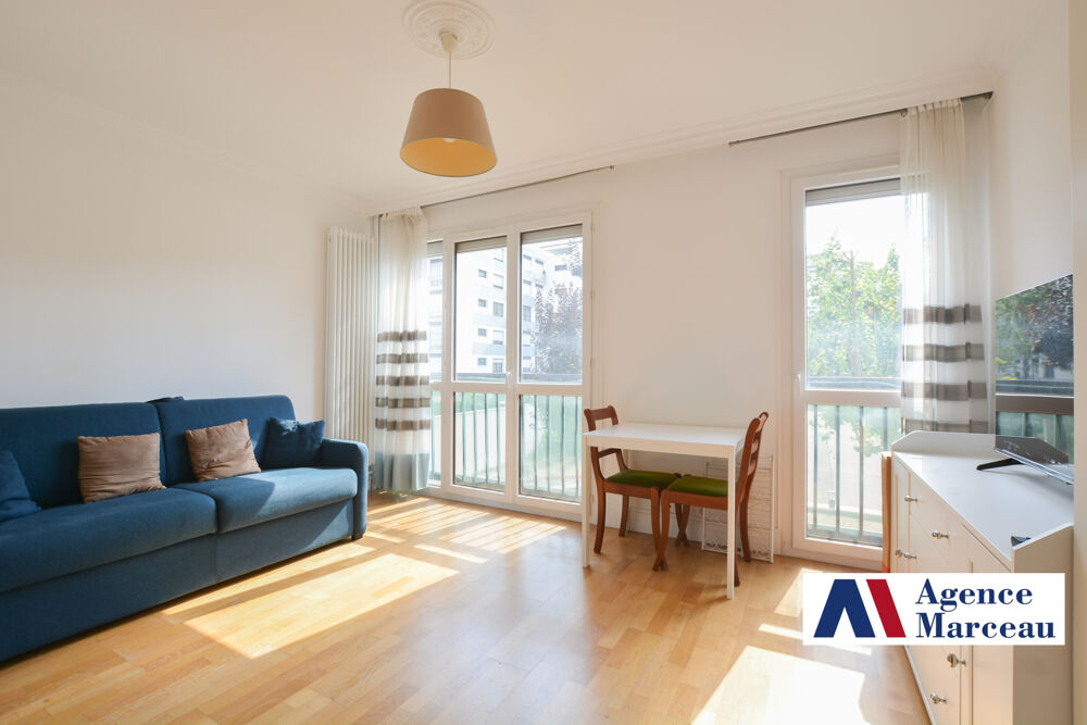 Location Appartement Studio meublée Courbevoie