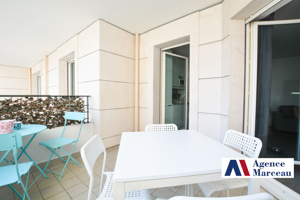 Vente Appartement F2 avec terrasse+ cave et parking. Courbevoie