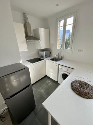  Appartement à louer 2 pièces 35 m²