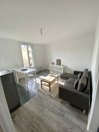  Appartement à louer 2 pièces 35 m²