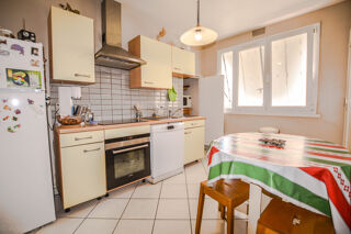  Appartement à vendre 4 pièces 92 m²