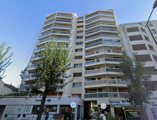  Parking / Garage � vendre 12 m�