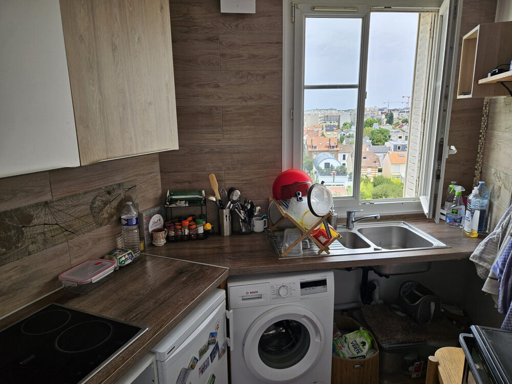 Studio de 25m2 au dernier étage à Courbevoie