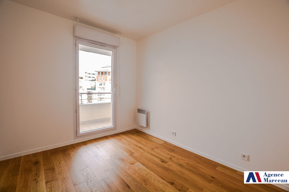  vendre  Appartement Courbevoie (92400)