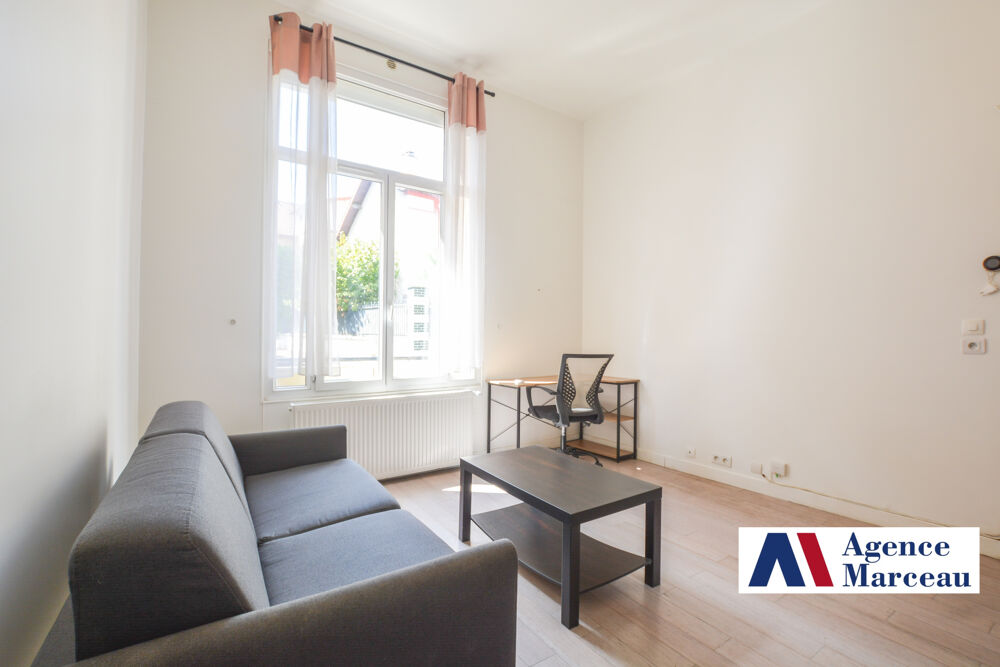 Appartement 1 pièce 25 m² · à Courbevoie · 25 m² · 159 000 €