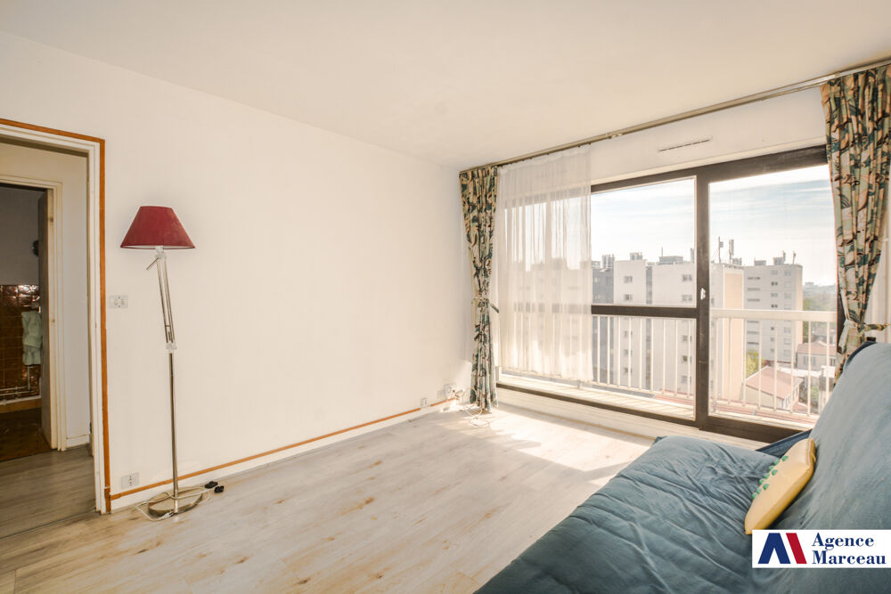 2 pièces avec vue dégagée à Courbevoie Bécon