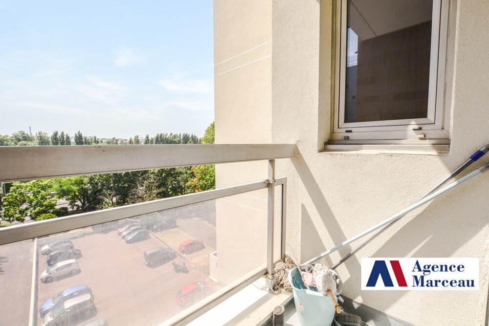 Location Appartement Studio meublé à louer à Courbevoie Courbevoie