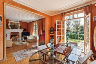  Maison à vendre 8 pièces 344 m²