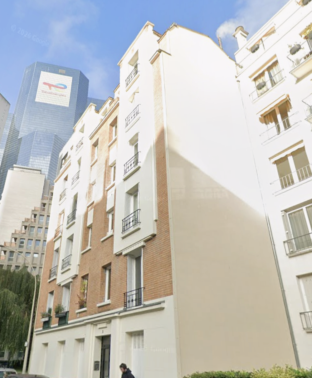 Vente Appartement Studio avec cave Courbevoie