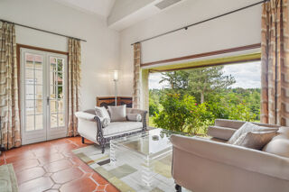  Maison à vendre 10 pièces 521 m²
