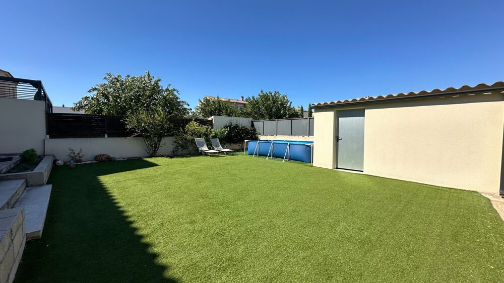 Villa récente 3 chambres avec terrasse et carport
