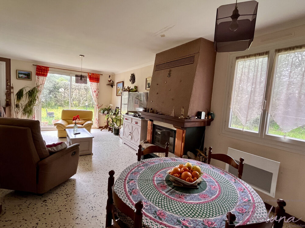 Vente Maison Villa Pleine de Potentiel dans un Cadre Paisible ! Comps