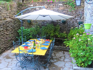  Propriété/château à vendre 11 pièces 200 m²