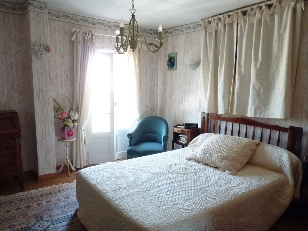  vendre  Maison Eygalires (13810)