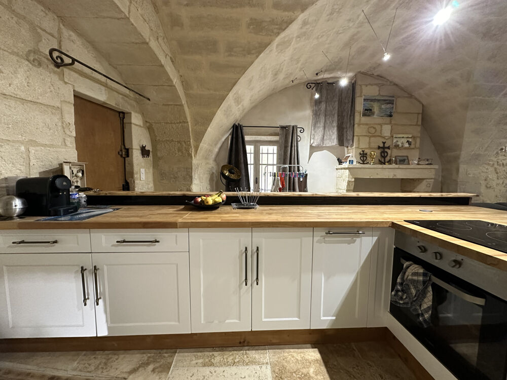 Appartement avec garage au pied du château de Beaucaire