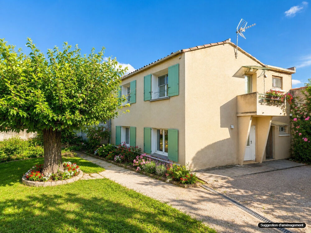 Vente Maison Ensemble de charme de 223 m2 au cœur du village Jonquieres st vincent