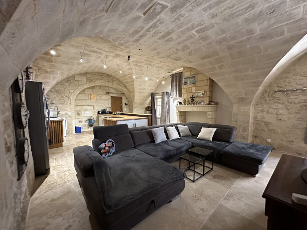 Appartement avec garage au pied du château de Beaucaire
