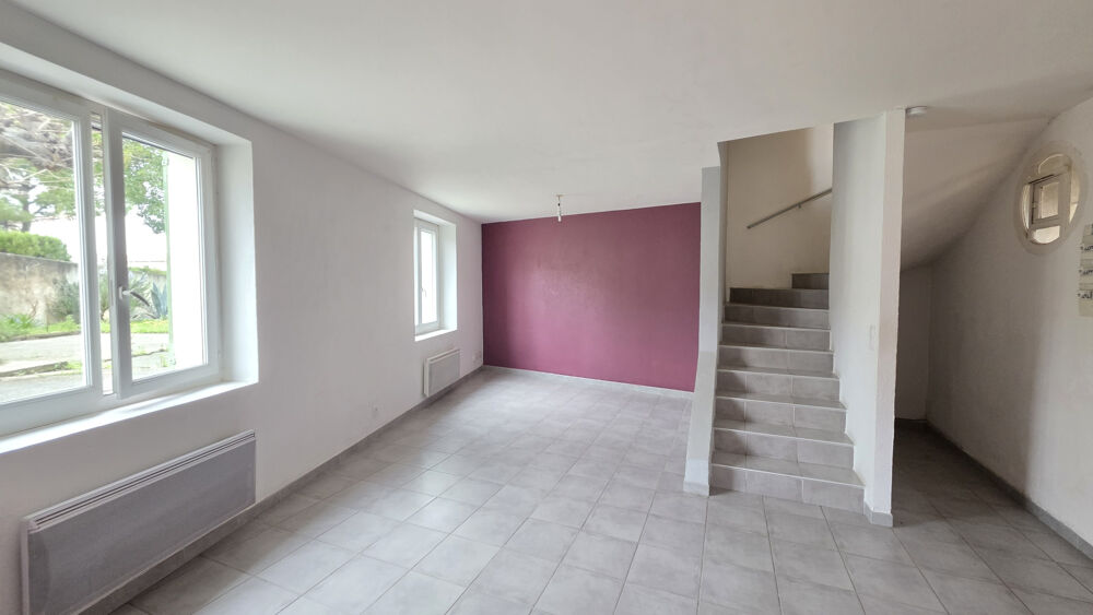 Vente Maison Ensemble de charme de 223 m2 au cœur du village Jonquieres st vincent