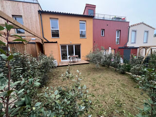  Maison  vendre 4 pices 77 m
