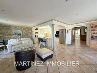  Maison à vendre 7 pièces 236 m²
