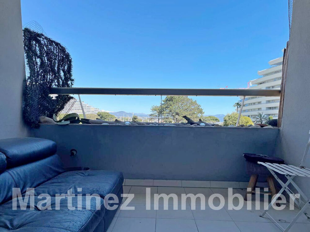 STUDIO CABINE MARINA BAIE DES ANGES BARONNET APERCU MER