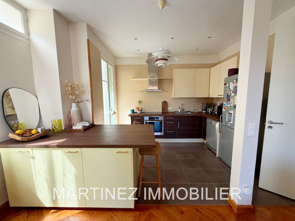 Vente Appartement Magnifique 2 pièces rénové Carré d'Or - Chambre supplémentaire - Cave Nice