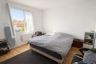  Remise / Grange � vendre 4 pi�ces 80 m� Hy�res