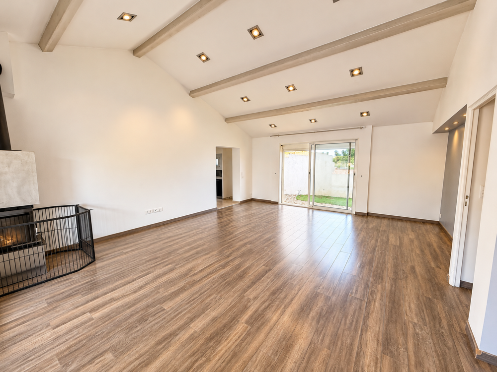 Vente Maison SOLLIÈS-TOUCAS   VILLA CONTEMPORAINE DE 220 M2 AU CŒUR D'UN ENVIRONNEMENT PRIVILÉGIÉ Sollies toucas