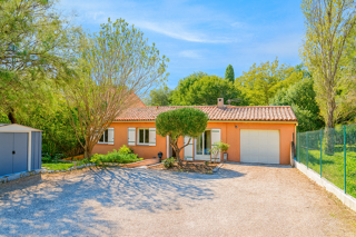 Maison 5 pièces 111 m² · à Solliès-Toucas · 111 m² · 455 000 €