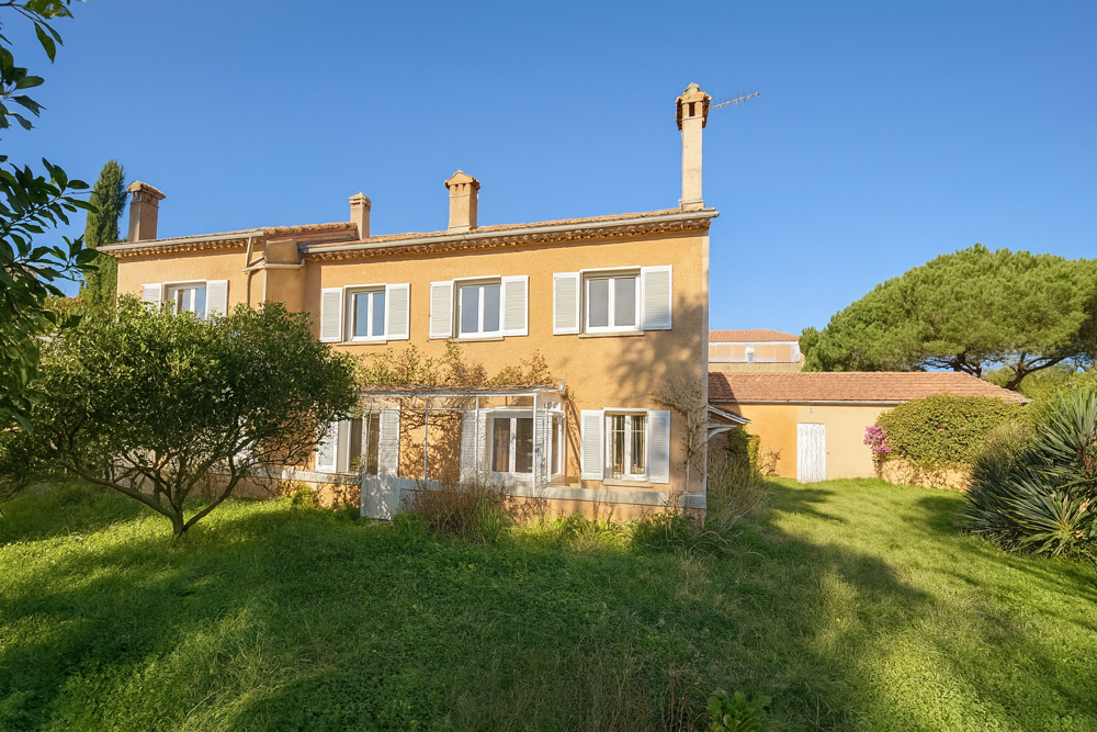  vendre  Maison La Londe-les-Maures (83250)