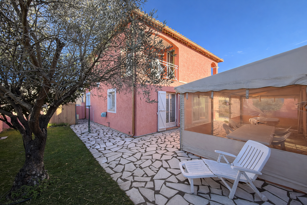 Maison 4 chambres de 118 m2 avec garage à L'Argentière