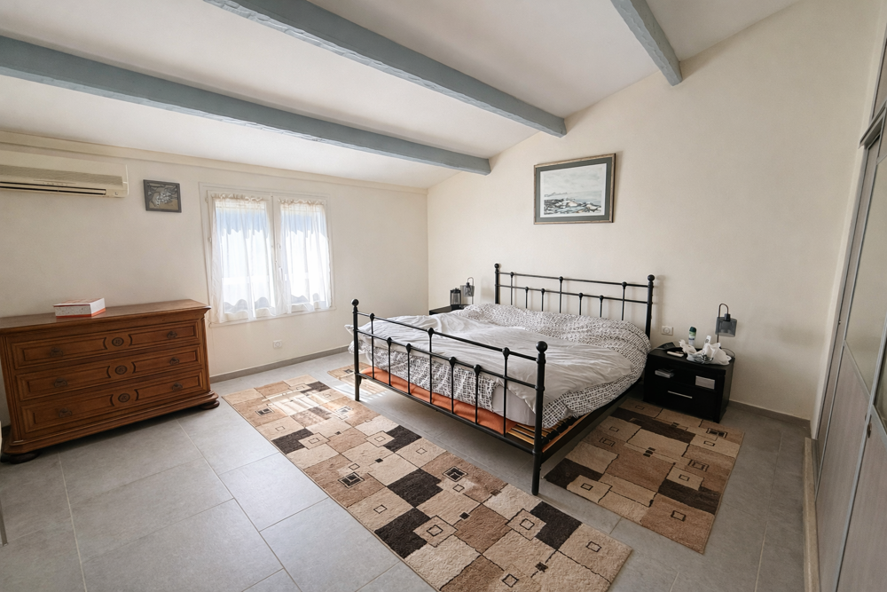 � vendre  Maison Solli�s-Toucas (83210)